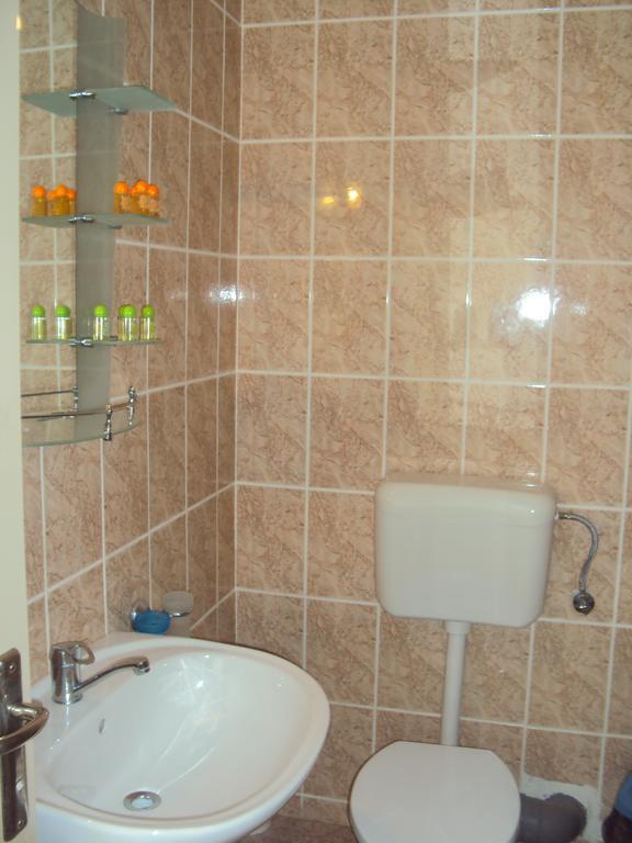 Complex Mona Caraiman Hotel Buşteni Cameră foto